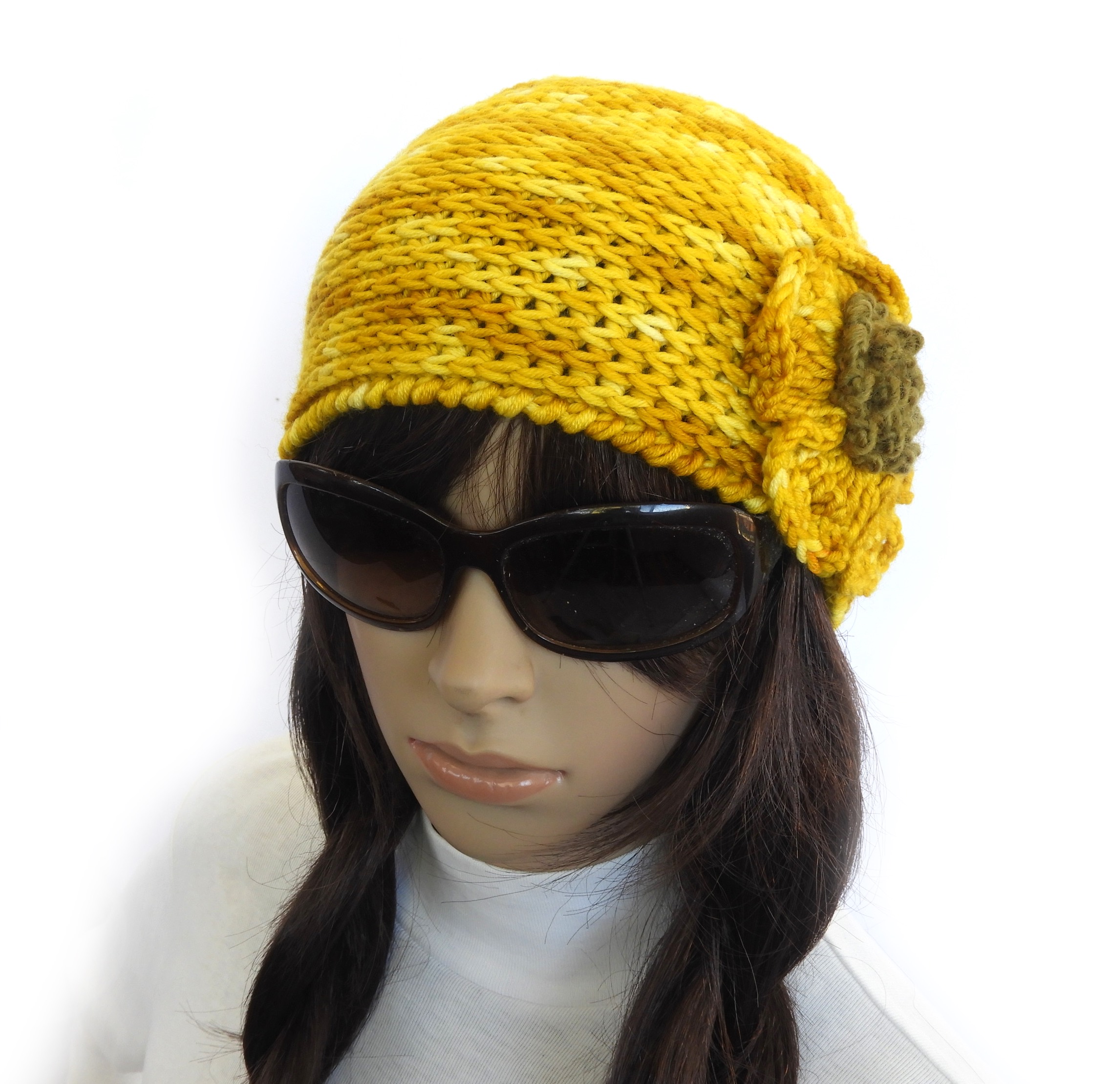 Yellow Sunflower Crochet Beanie in Extra Fine Merino. - Renate 